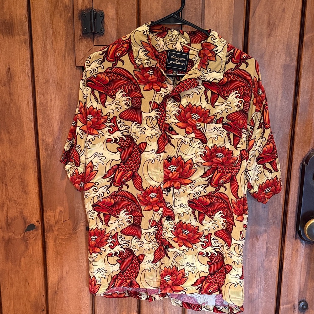 Tropical Red and Cream Coy Fish and Floral Men's Rayon Shirt size M